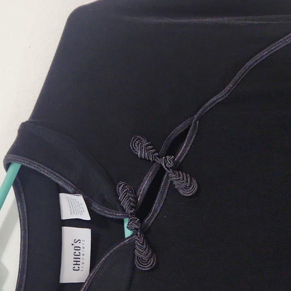 Chicos travelers Black mandarin Top frog closure size 2 (M) - Picture 1 of 7